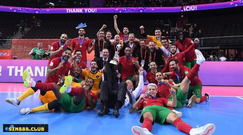Giải đấu FIFA Futsal World Cup được tổ chức 4 năm 1 lần